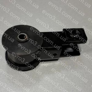 Подушка двигуна Land Rover Free Lander 98>06 1.8, 2.5, 2.0 TD4 задня верхня